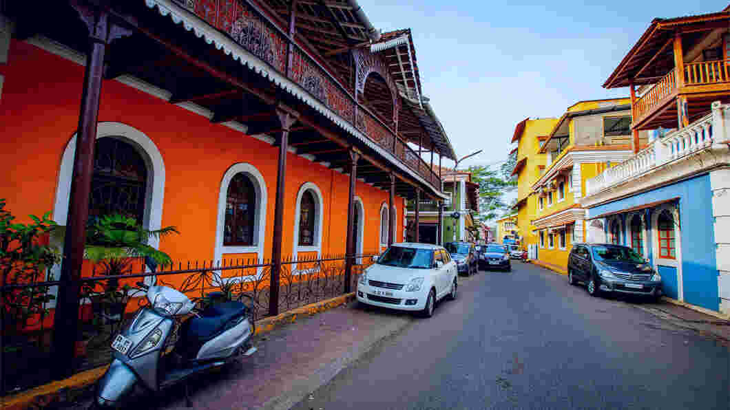Rayyan Travels Visit with a Self-Drive Car